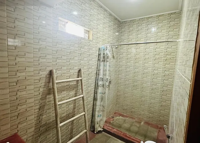 Dicky Batu Bolong Guest house 3*